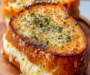 Easy Garlic Bread Grilled Cheese – Ready in 30 Min